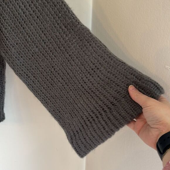 Figwood Women’s chunky knit cropped open knit bell sleeve boho sweater gray S\M - Picture 3 of 9